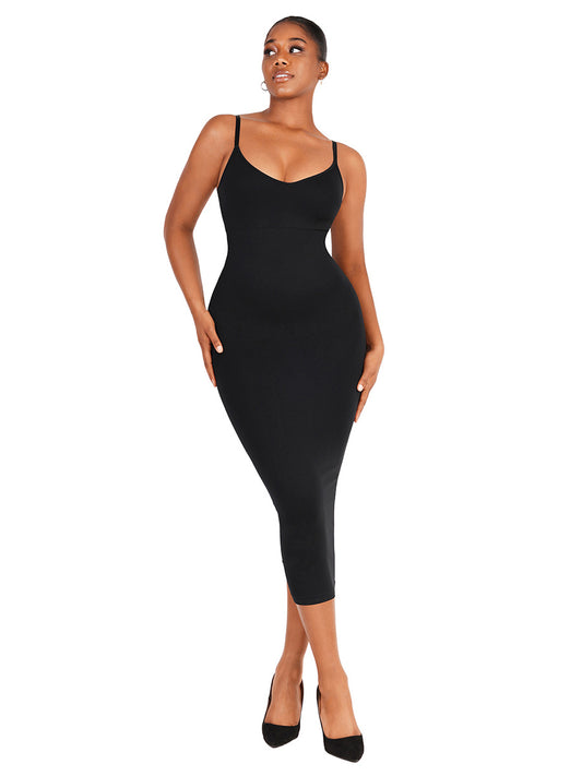 Vestito modellante con le spalline